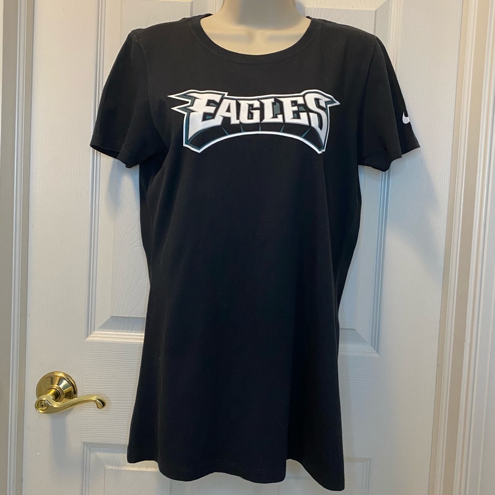 Eagles t-shirt